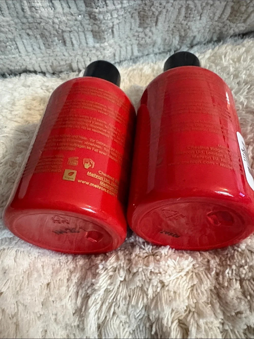 2X Mehron Liquid Makeup - Bright Red Bottle Pigmented